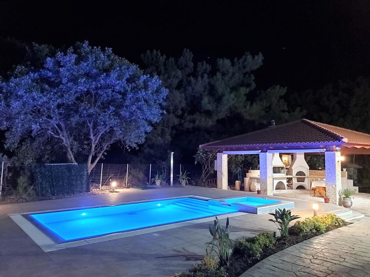 Fiore Di Rodi - Private Pool, Jacuzzi And Barbecue Ялиссос Экстерьер фото